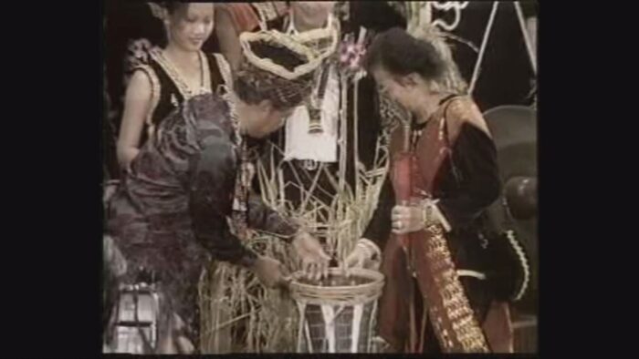 Pesta Kaamatan Peringkat Negeri 1995 D2 - Image 2